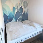 Zentral Kurz Vor Naehe Autobahn Apartment *