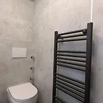 Apartment Zentral Kurz Vor Naehe Autobahn Linz