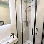 Zentral Kurz Vor Naehe Autobahn Apartment