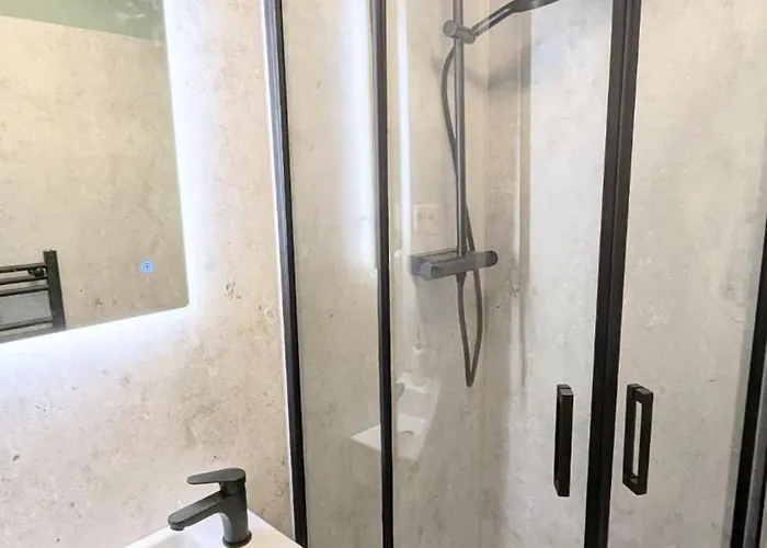 Zentral Kurz Vor Naehe Autobahn Daire